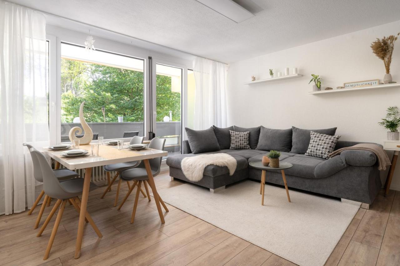 Unique Zentral Gelegene 2 Zimmer Maisonettewohnung Inkl Tiefgaragenplatz 菲林根-施文宁根 外观 照片